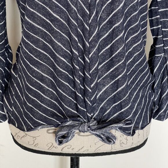 Coin 1804 Womens Blouse Sz Medium Striped Bell Sleeve Tie Front V Neck Ruffle - Picture 8 of 15